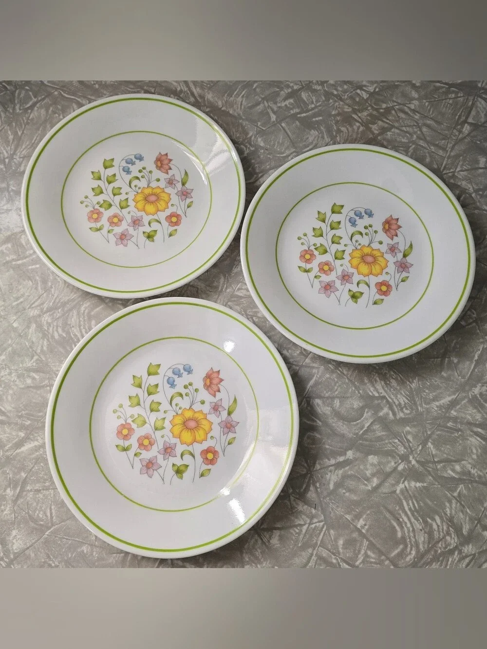 Corelle Spring Meadow Bread & Butter Plates Corning Dessert Appetizer Set Of 3
